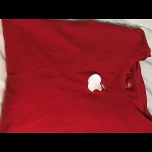 Apple T-shirt